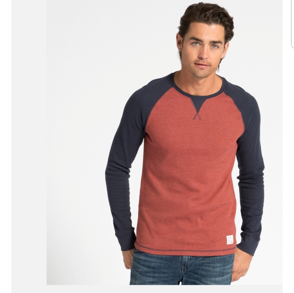 2 Long sleeved colorblock henley shirts
